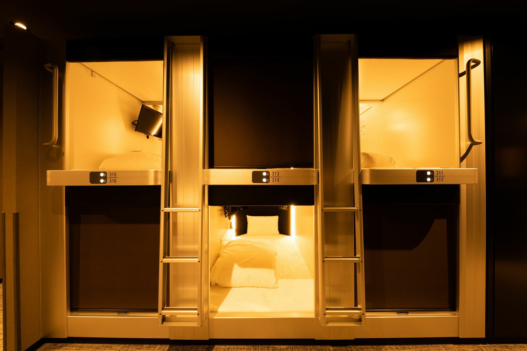 Global Cabin Yokohama Chukagai Екстериор снимка